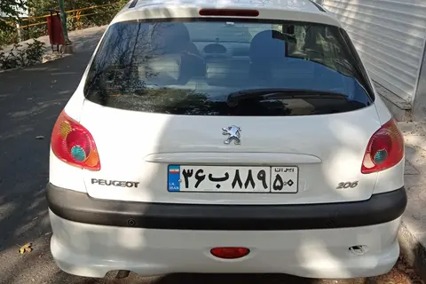 پژو، 206