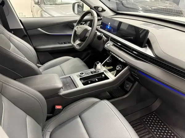 فونیکس، تیگو 7 پرو مکس (F7 PRO MAX)