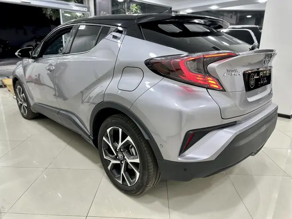 تویوتا، C-HR هیبرید