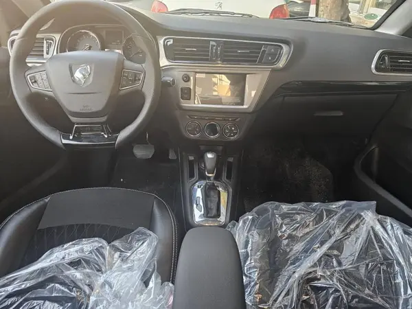 تارا، اتوماتیک V4