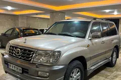 تویوتا، لندکروز چهار در