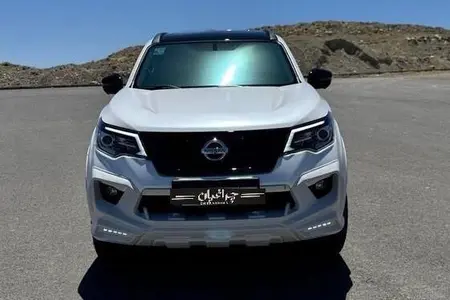 نیسان ترا