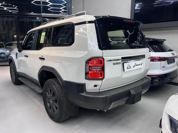 تویوتا، پرادو  چهار در