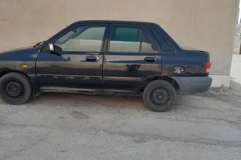 پراید، صندوق دار