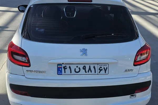 پژو  207