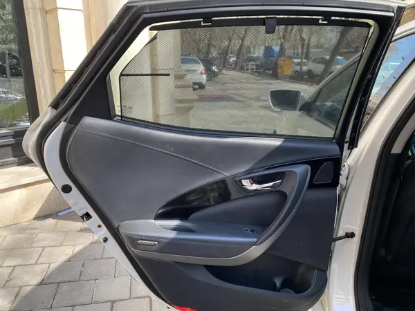 هیوندای، آزرا (گرنجور)