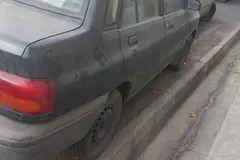 پراید، صندوق دار