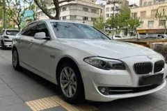 ب ام و، سری 5 سدان