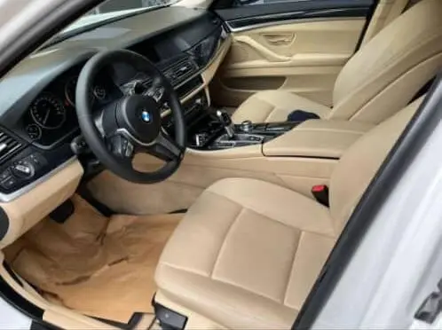 ب ام و، سری 5 سدان