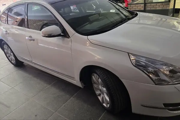 نیسان  تی ینا (مونتاژ)