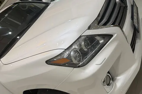لکسوس، LX