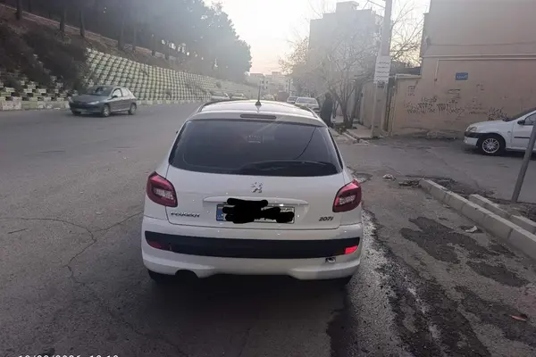 پژو  207