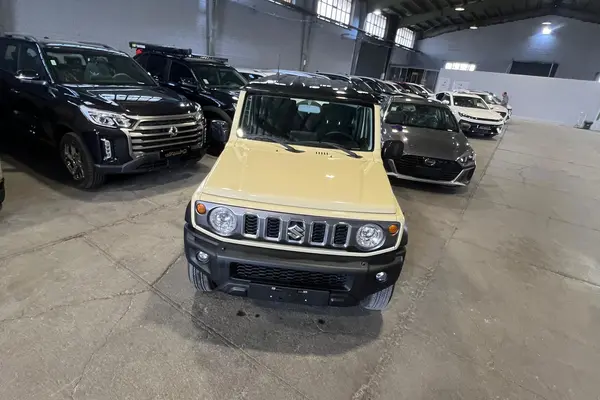 سوزوکی، جیمنی 5 در