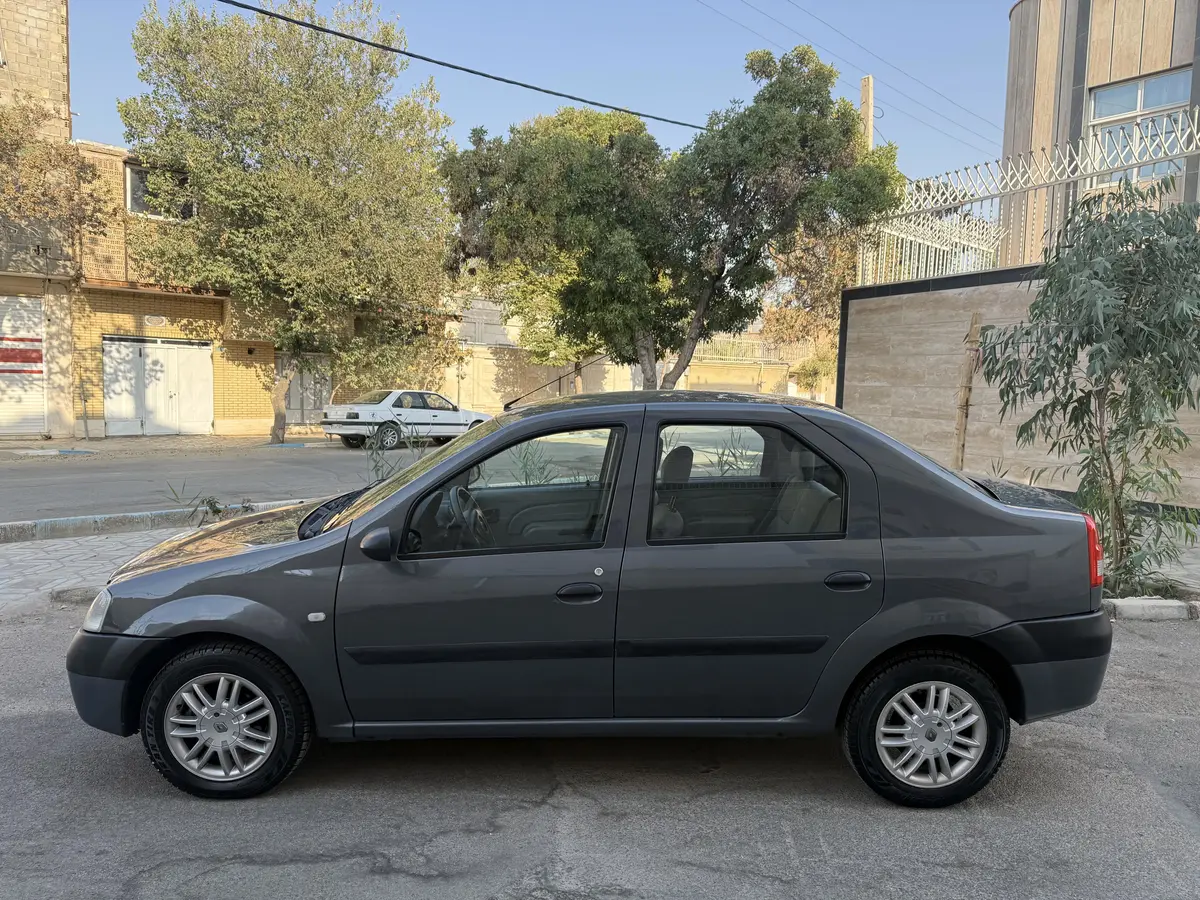رنو،  پارس تندر