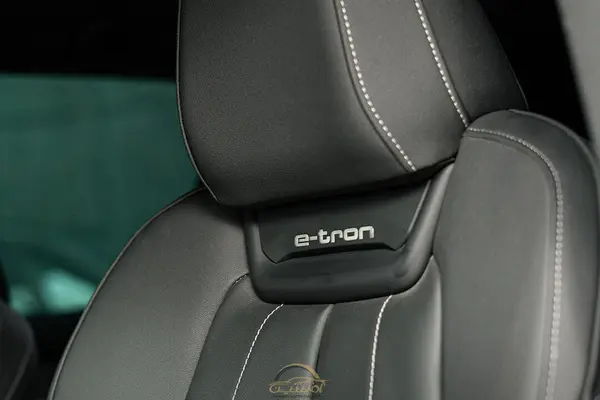 آئودی، Q5 e-tron