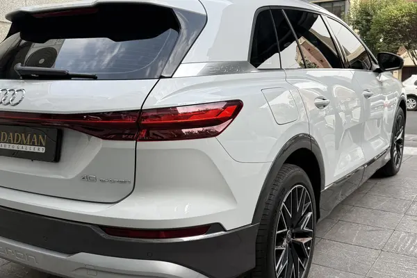 آئودی، Q5 e-tron