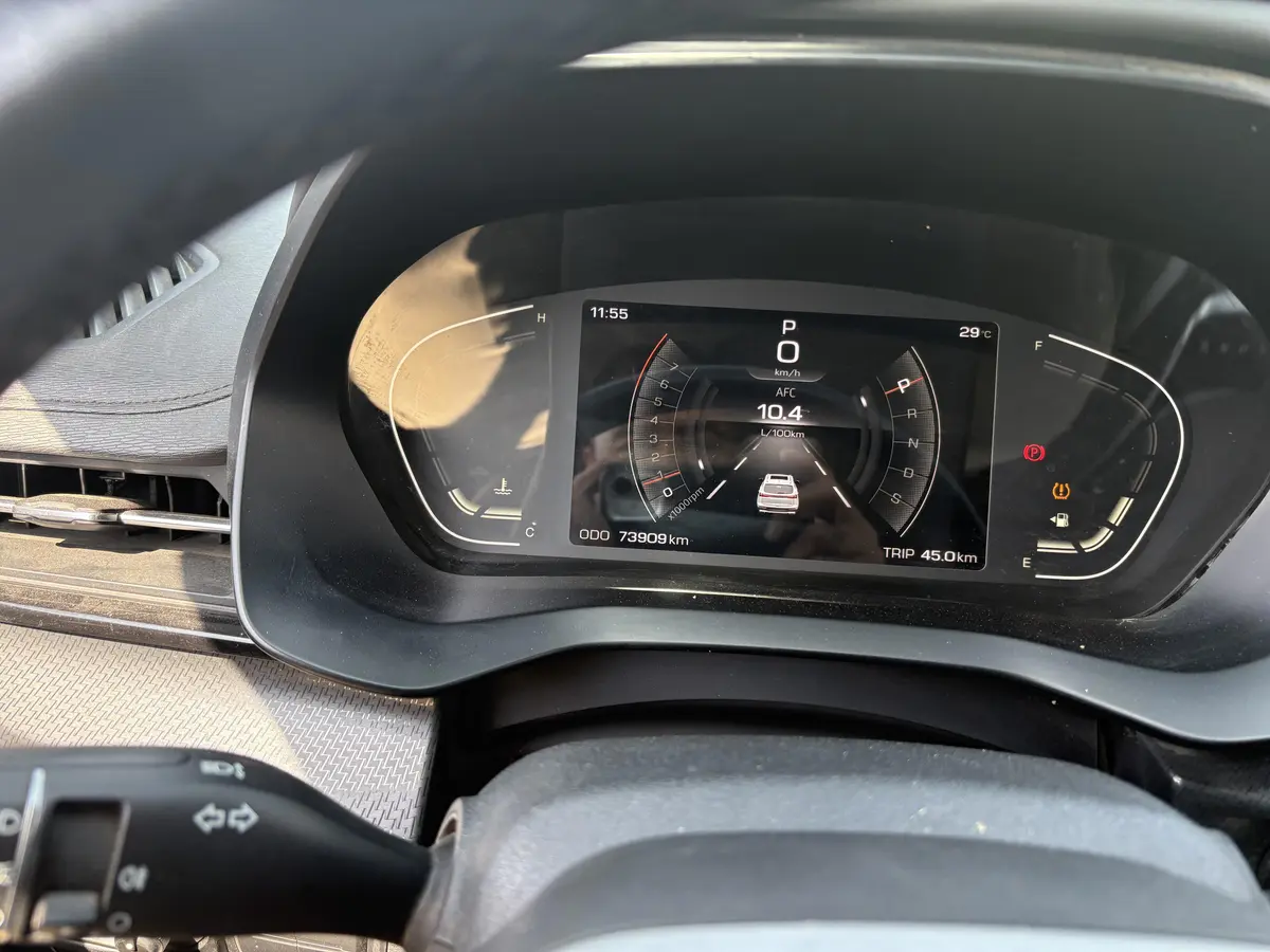 کی ام سی،  X5