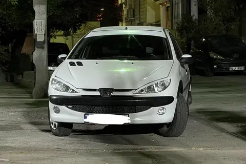 پژو، 206 SD