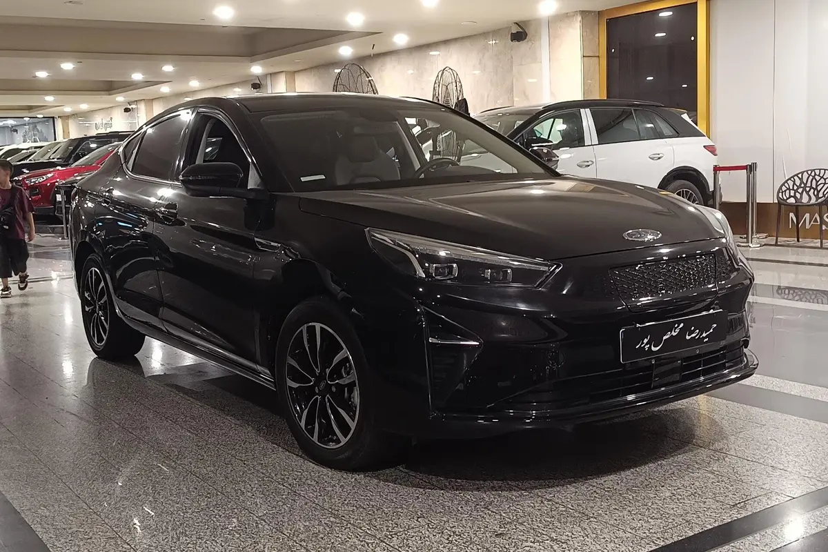 کی ام سی،  eJ7
