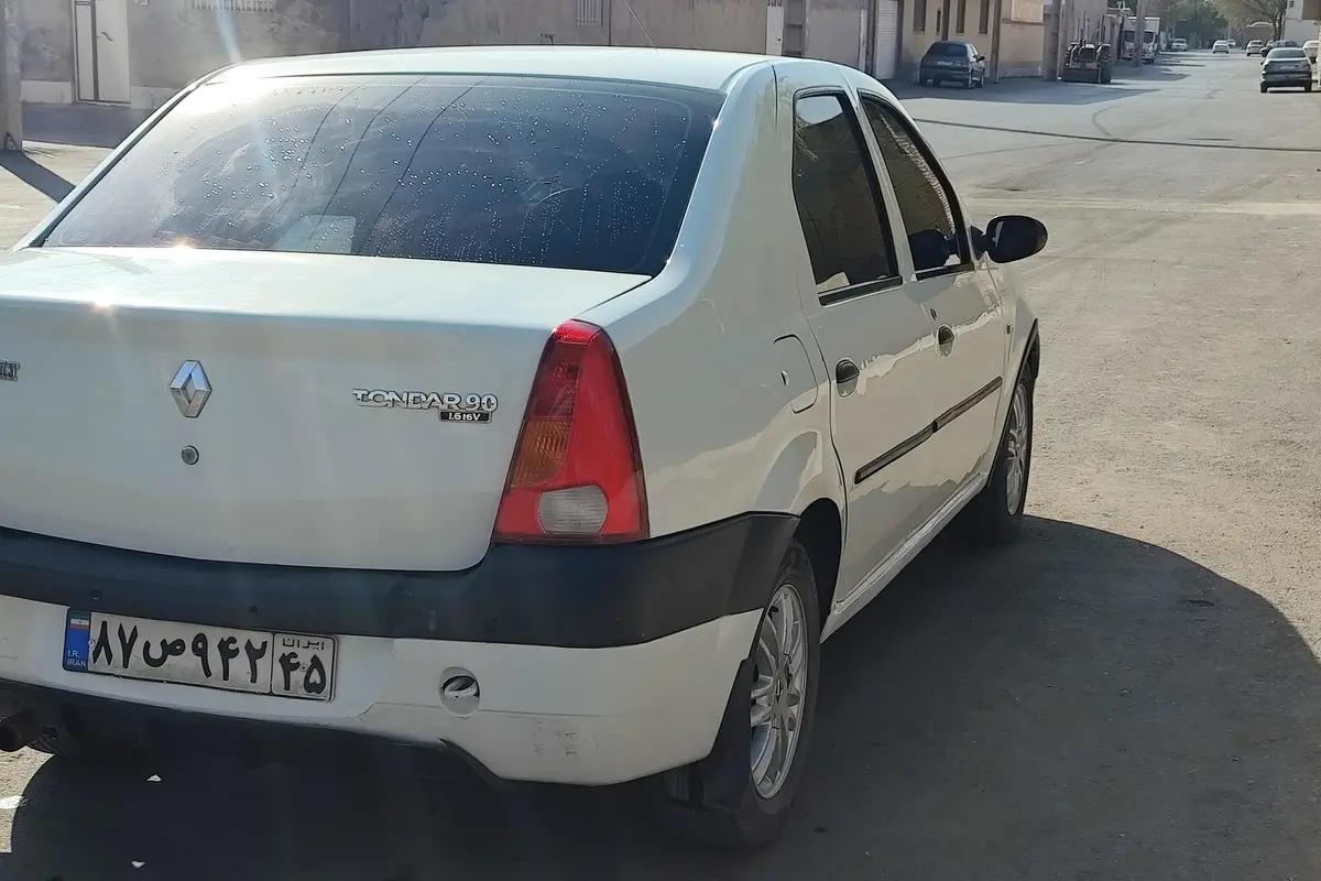رنو،  تندر 90