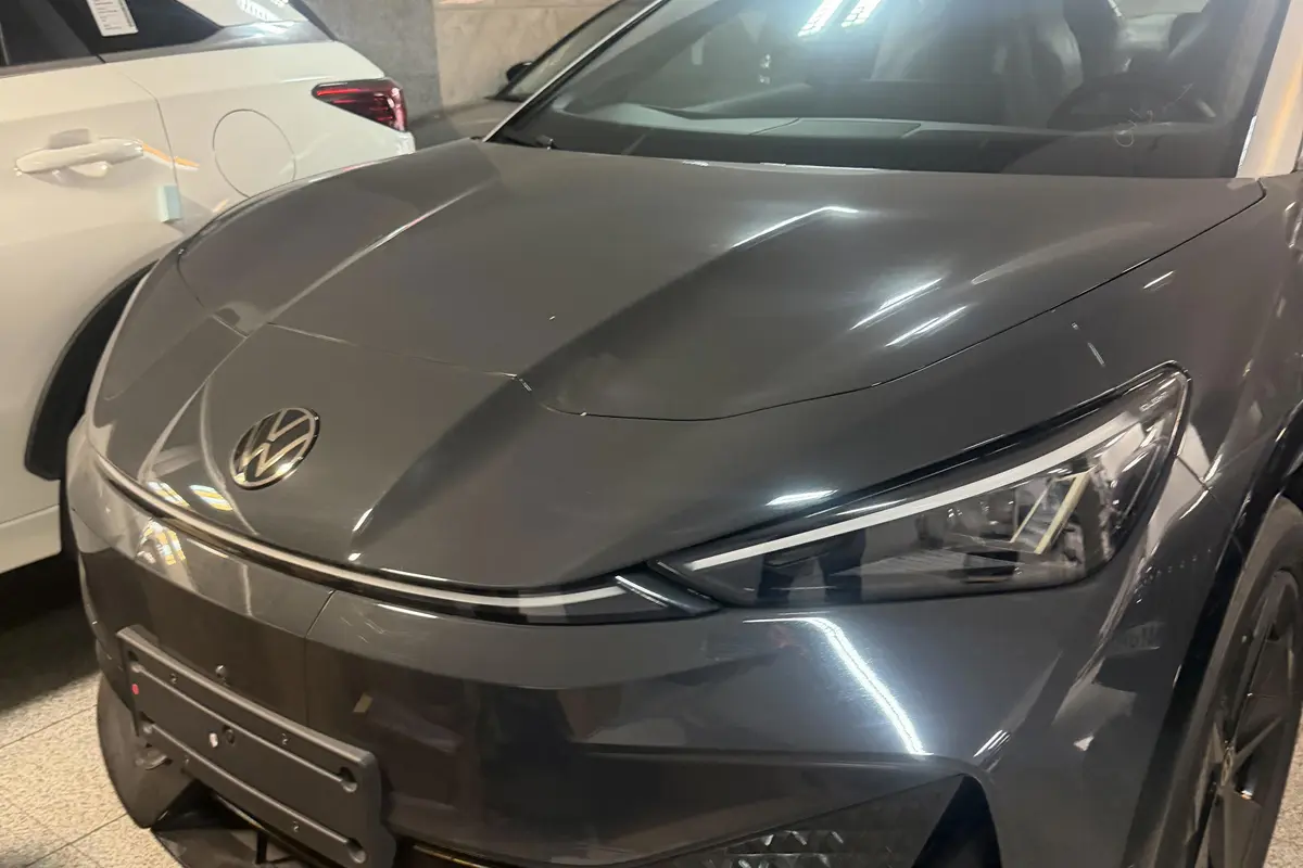 فولکس،  آی دی یونیکس
