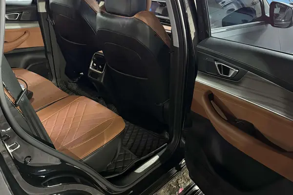 فونیکس، تیگو 8 پرو هیبرید (F8 PRO PHEV)