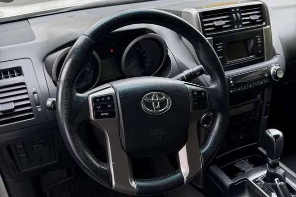 تویوتا، پرادو  چهار در