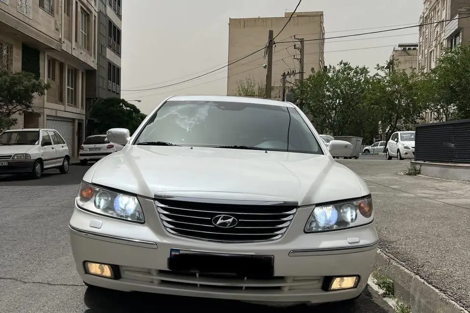 هیوندای،  آزرا (گرنجور)