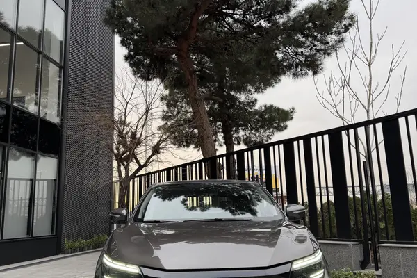 نیسان، قشقایی