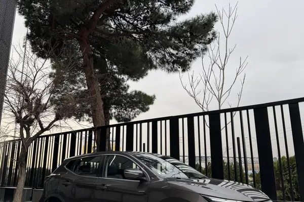 نیسان، قشقایی