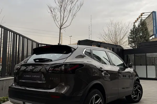 نیسان، قشقایی