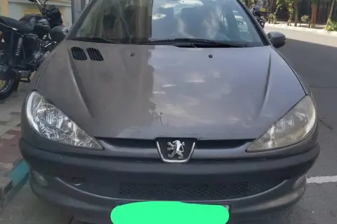 پژو، 206 SD