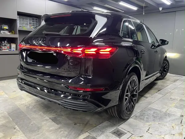 آئودی  Q5 e-tron