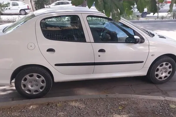 پژو  206 SD