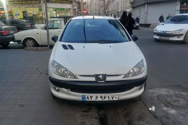 پژو، 206 SD
