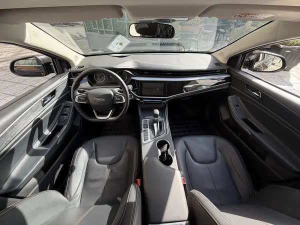 چری، آریزو 5T اسپرت FL