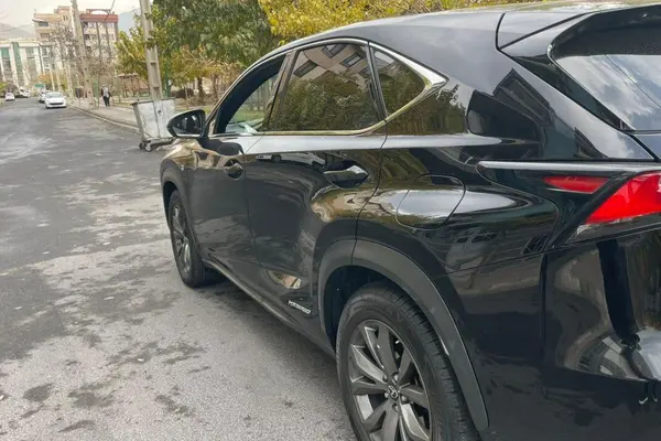 لکسوس، NX هیبرید