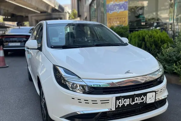 پیش فروش کی ام سی، ایگل