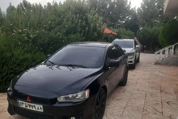 میتسوبیشی  لنسر