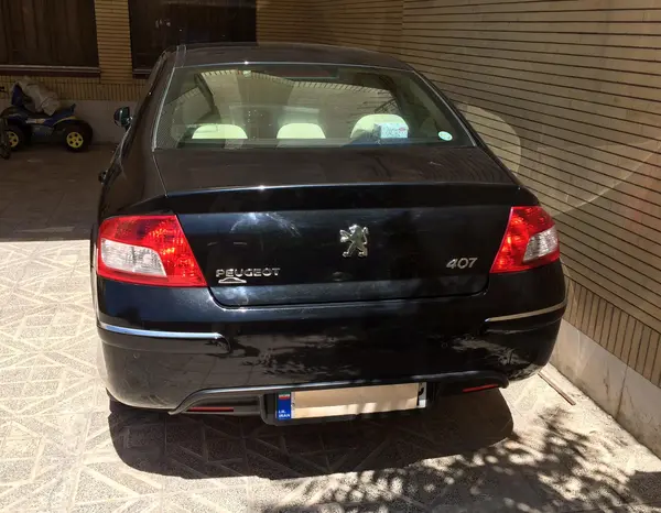 پژو  407