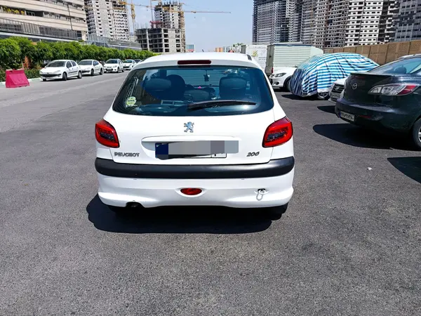 پژو  206