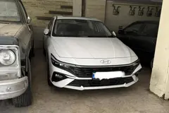 هیوندای، النترا