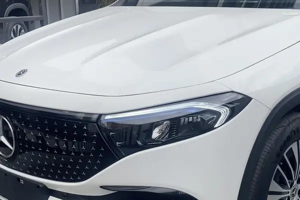 بنز، کلاس EQB