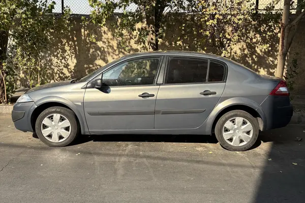 رنو، مگان (وارداتی)