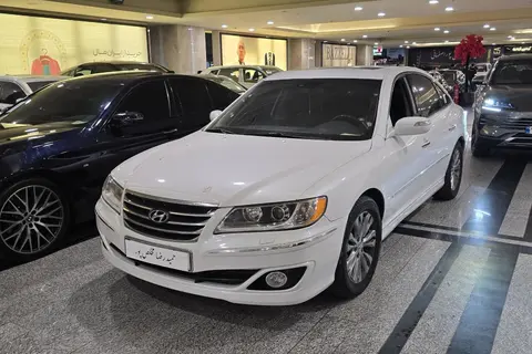 هیوندای، آزرا (گرنجور)