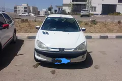 پژو، 206