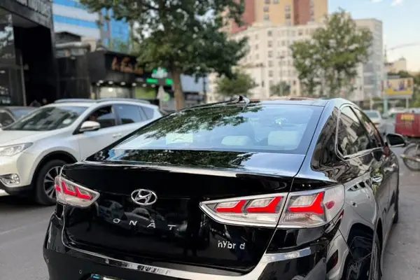 هیوندای  سوناتا هیبرید