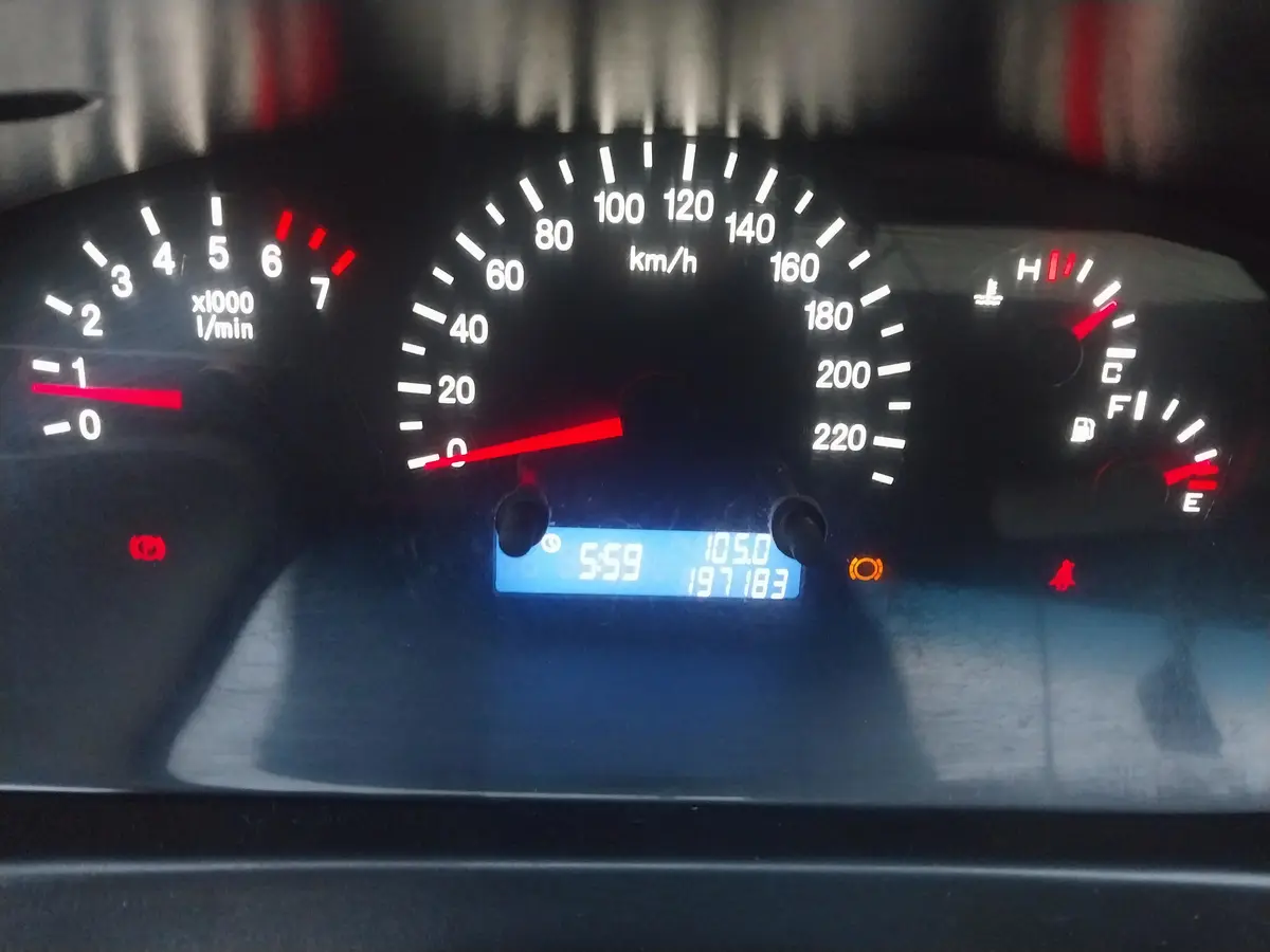ام وی ام،  530