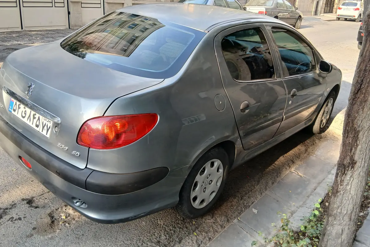پژو  206 SD