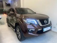 نیسان، ترا
